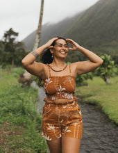 Load image into Gallery viewer, Ari Smock Top ~ Ki X Alaea
