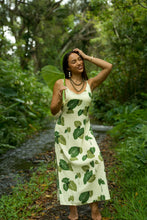 Load image into Gallery viewer, Hi&#39;ilei Maxi Slit Dress ~ Mahi&#39;ai Kalo X Lau
