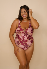 Load image into Gallery viewer, Waima Full Piece ~ Hau Strawberry X Cappuccino
