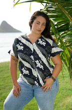 Load image into Gallery viewer, Penny Top ~ Ginger Lei X Black
