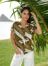 Load image into Gallery viewer, Penny Top ~ Ginger Lei X Brown
