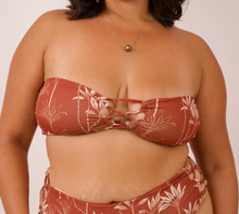 Load image into Gallery viewer, Koiawe Baneau Top ~ Ki X Alaea
