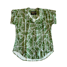 Load image into Gallery viewer, Aloha Wahine Top ~ Lo&#39;i Kalo GREEN
